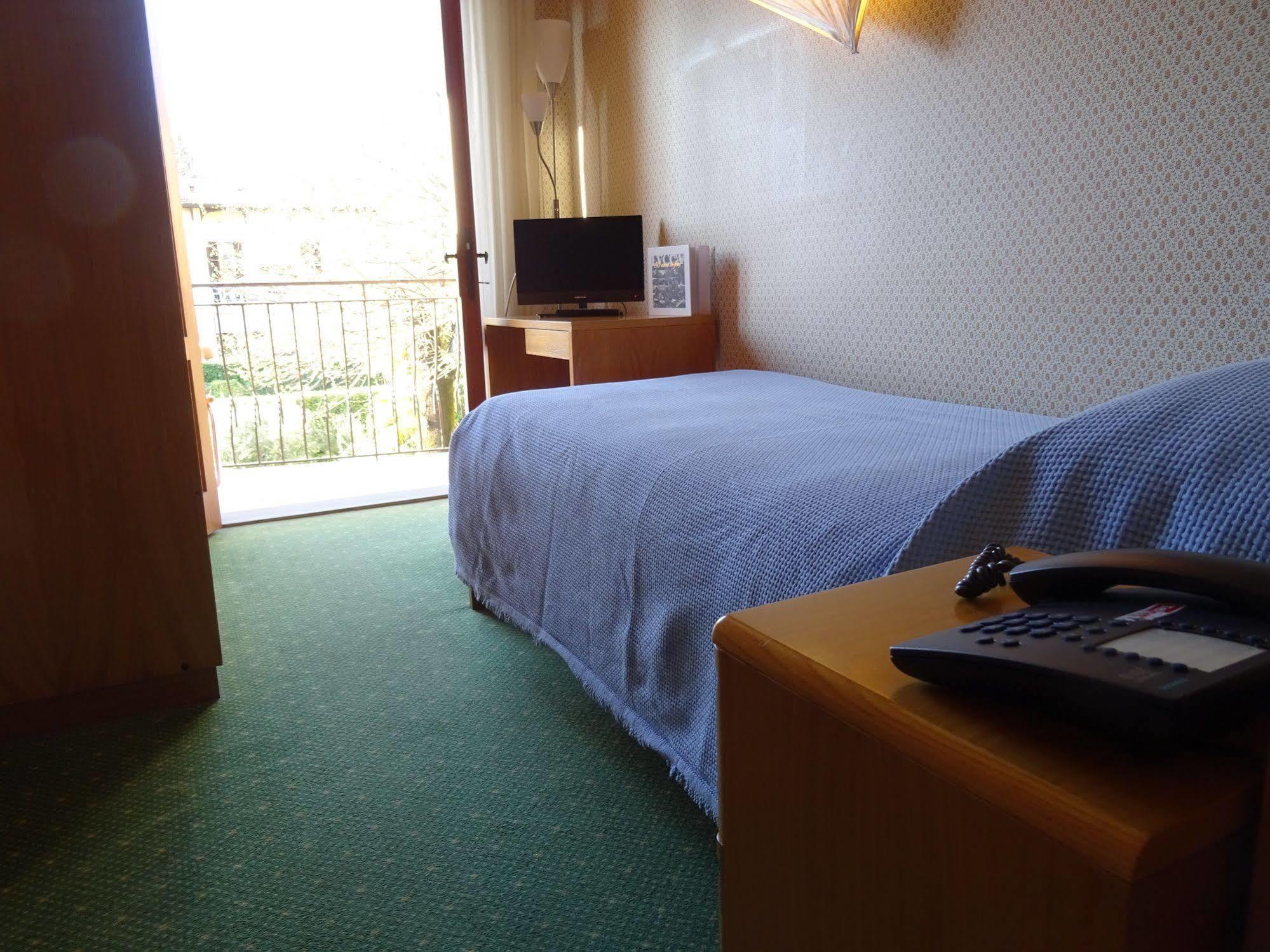 Hotel La Pergola Barga Bagian luar foto